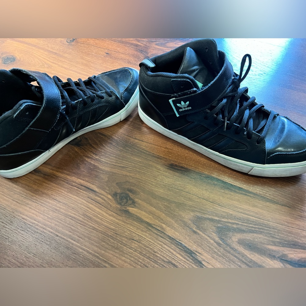 Adidas Hightop with Lace with Velcro Close - Picture 3 of 11